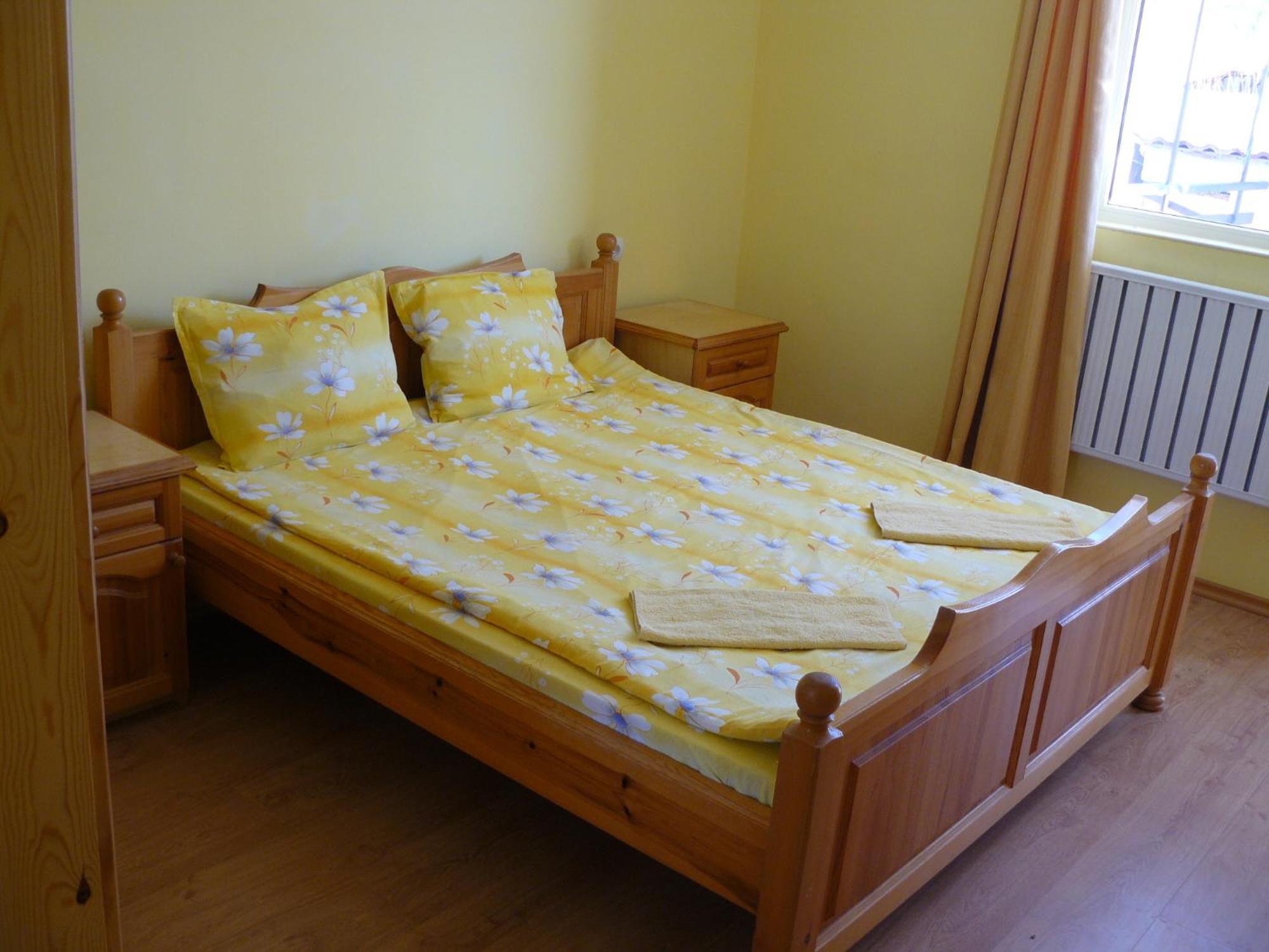 Hotel House Arirang à Cherni Osum Chambre photo